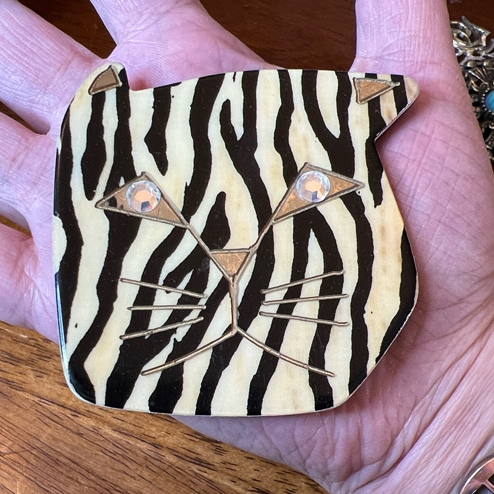 Vintage Tiger STATEMENT Brooch